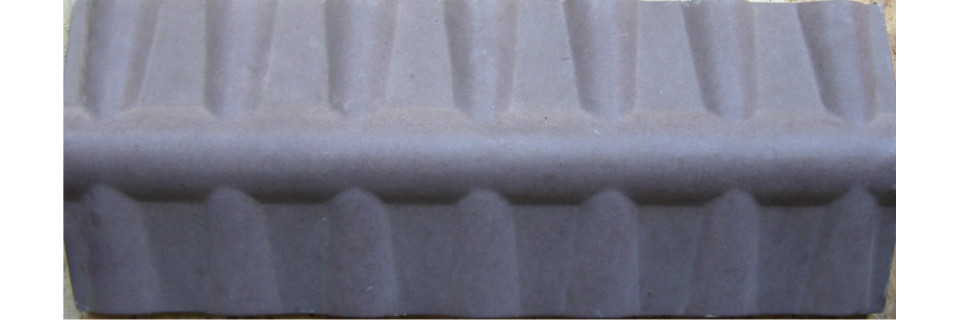 Forms for caps on fence tiles